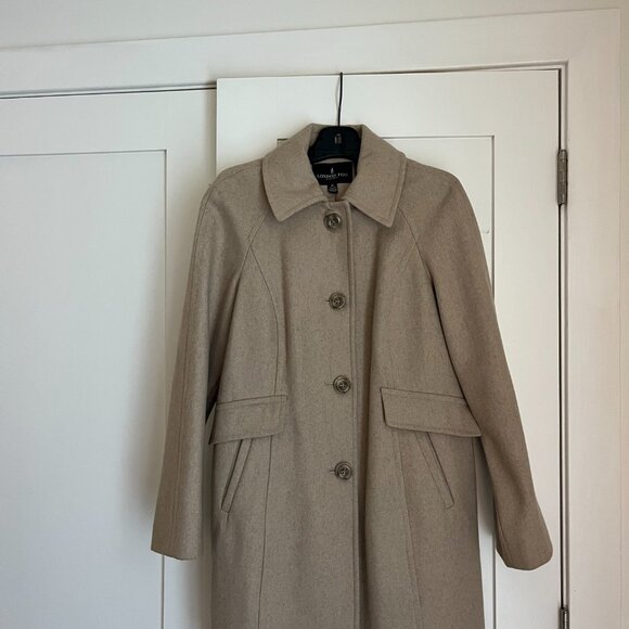 London Fog Beige Coat Size M - Picture 3 of 13